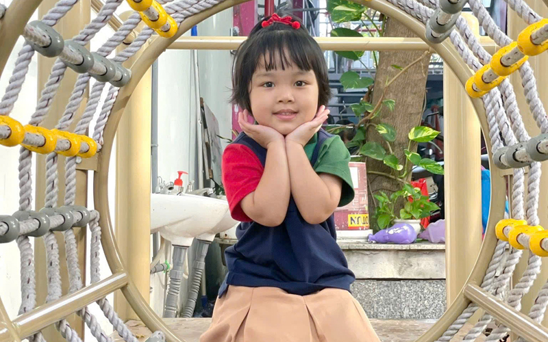 Bé học vẽ tranh nghệ thuật tại Global Star Talents